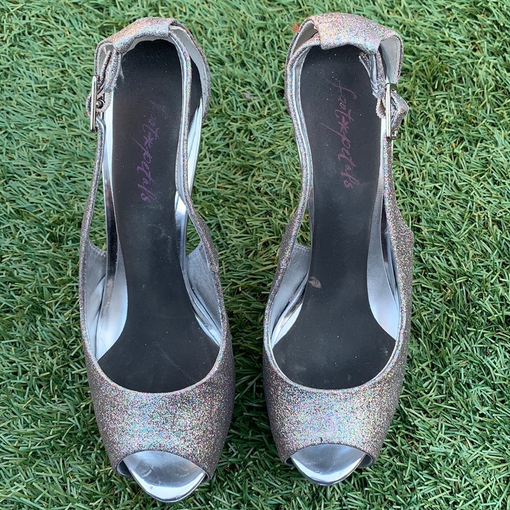 Guess heels